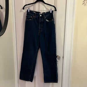 Levi Ribcage Straight